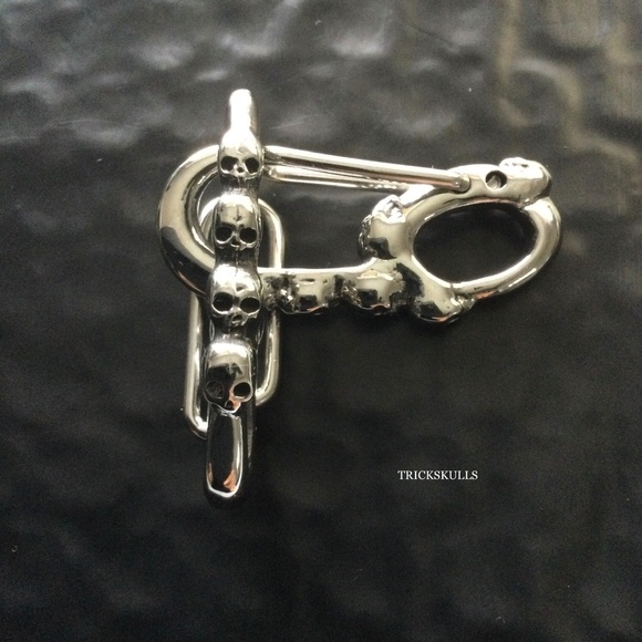 (2) Skull Clips Carabiner Keychain Wallet Chain Hook 316 Stainless Accessories - Picture 1 of 6